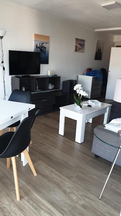 Les Pieds Dans L' Eau Apartamento Ampuriabrava Exterior foto